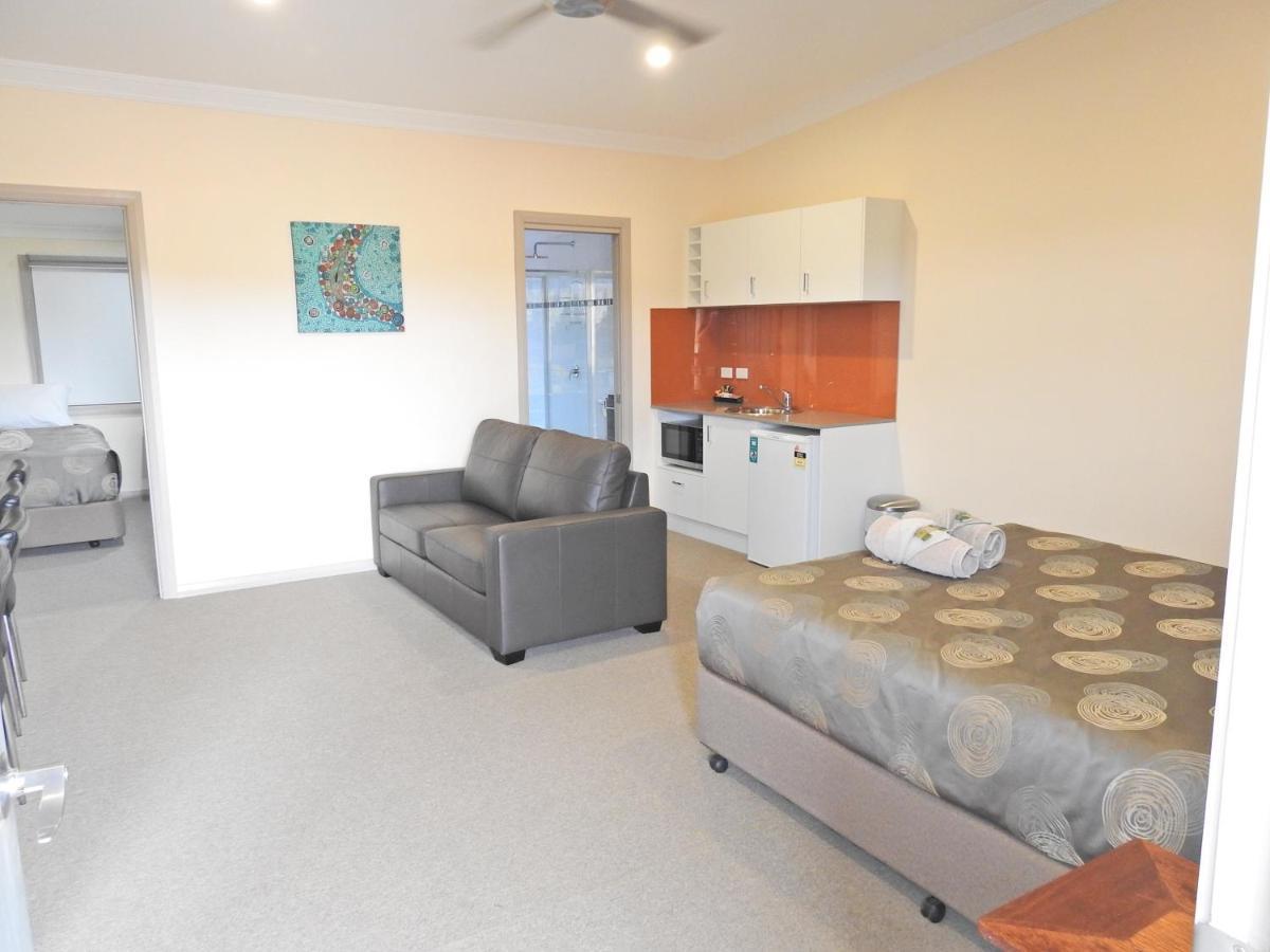 Broken Hill Outback Resort 외부 사진